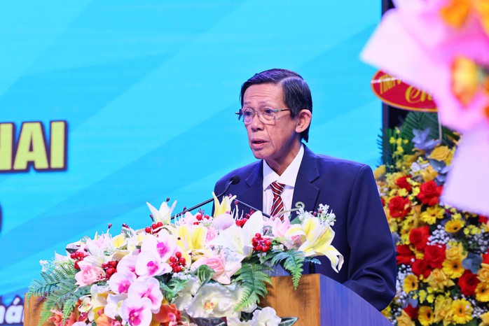 Nh&agrave; b&aacute;o Trần Nam Đ&ocirc;ng t&aacute;i đắc cử Chủ tịch Hội Nh&agrave; b&aacute;o tỉnh Đồng Nai - Ảnh 3.