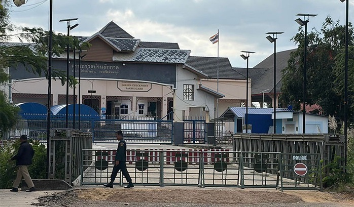 Bi&ecirc;n giới Th&aacute;i Lan - Campuchia: 250 UAV &ldquo;chặn&rdquo; đường về của 18 t&ugrave; binh? - Ảnh 1.