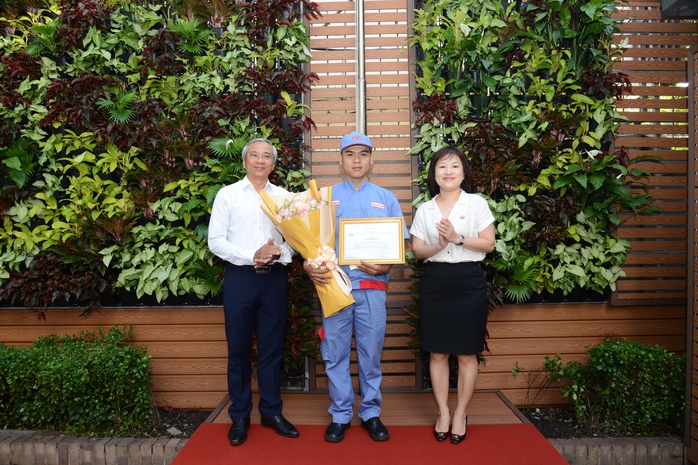 Chăm lo đời sống đo&agrave;n vi&ecirc;n, th&uacute;c đẩy thi đua lao động s&aacute;ng tạo - Ảnh 4.