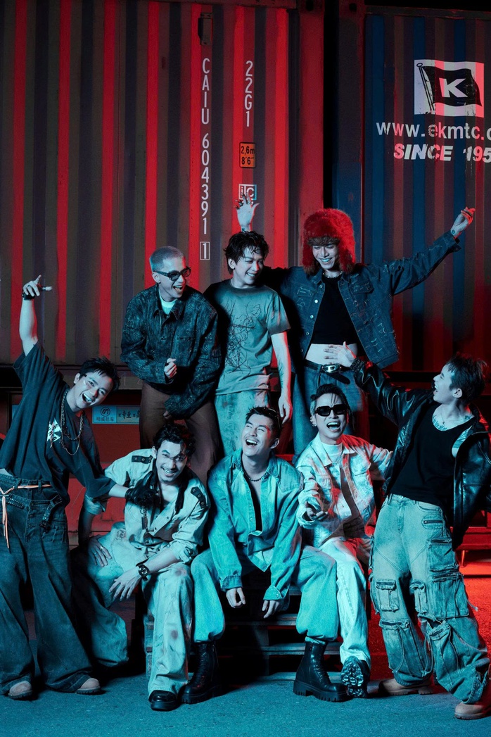 Nh&oacute;m nhạc Ch&iacute;n Muồi v&agrave; gi&aacute; trị xứng đ&aacute;ng với Giải Mai V&agrave;ng lần thứ 31-2025  - Ảnh 6.