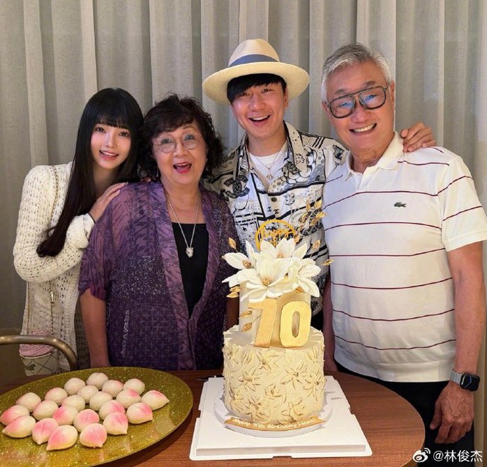 Lâm Tuấn Kiệt chọc giận "fan" khi công khai người yêu 24 tuổi - Ảnh 1.