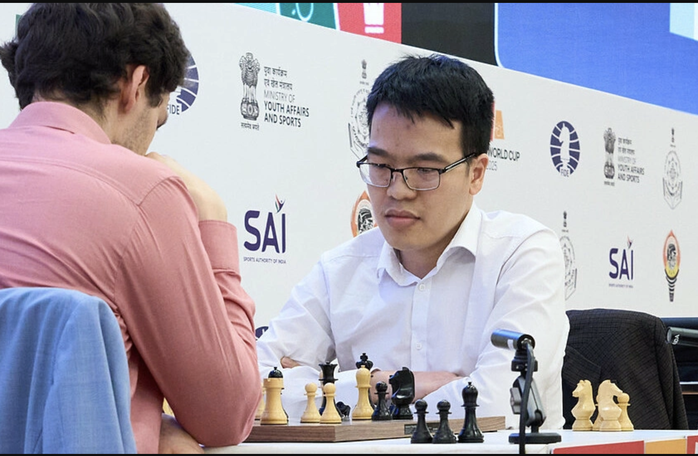 Magnus Carlsen gi&agrave;nh "c&uacute; đ&uacute;p v&agrave;ng" Giải v&ocirc; địch cờ nhanh, cờ chớp thế giới - Ảnh 4.