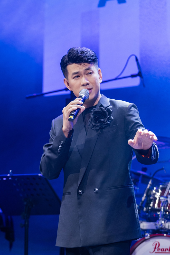 Hồ Trung Dũng kể về hành trình âm nhạc - Ảnh 1.