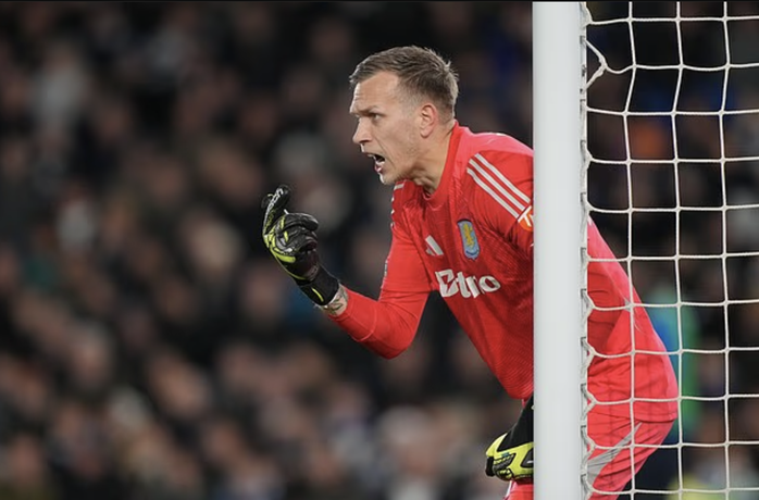 Watkin tỏa sáng, Aston Villa ngược dòng hạ Brighton  trận cầu 7 bàn - Ảnh 1.