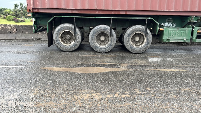 Hình ảnh con đường ‘đau khổ’ Quốc lộ 51 ở Đồng Nai - Ảnh 10.