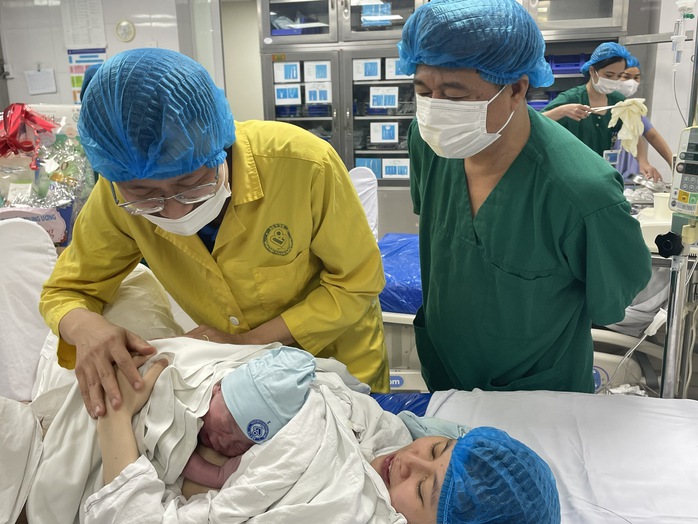 Mức sinh tăng nhẹ - Ảnh 2.