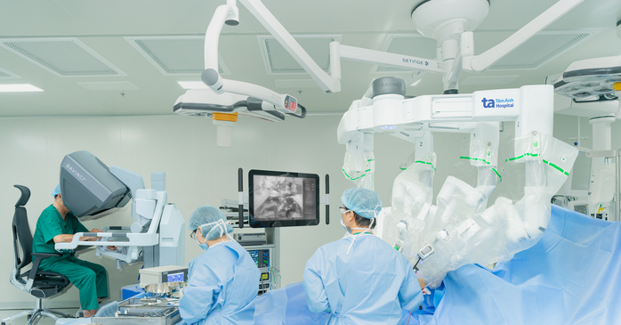 BV Tâm Anh làm chủ phẫu thuật robot đỉnh cao - người bệnh không cần ra nước ngoài điều trị đắt đỏ - Ảnh 2.