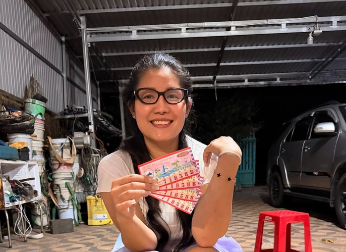 Xổ số miền Nam: Đại lý truy tìm người trúng độc đắc 28 tỉ đồng tại Tây Ninh - Ảnh 1. Xổ số miền Nam: Đại lý truy tìm người trúng độc đắc 28 tỉ đồng tại Tây Ninh - Ảnh 1.