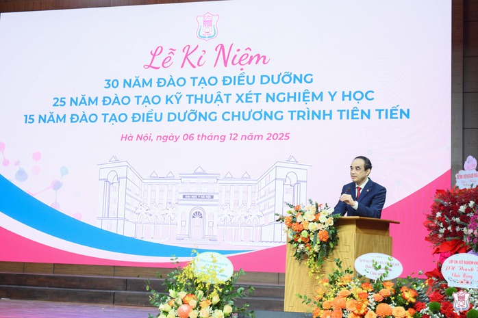 Ba cột mốc, dẫn đầu về chất lượng đào tạo trong khối khoa học sức khỏe - Ảnh 1.