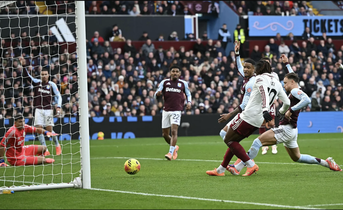 Buendía gieo sầu phút cuối, Aston Villa quật ngã Arsenal ở Villa Park - Ảnh 3.