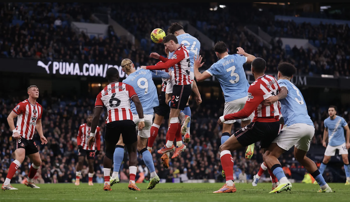 Rayan Cherki bùng nổ, Man City đại thắng Sunderland - Ảnh 3.