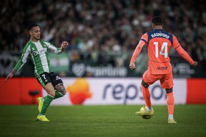 Hat-trick của Ferran Torres giúp Barcelona thắng trận cầu 8 bàn - Ảnh 1.