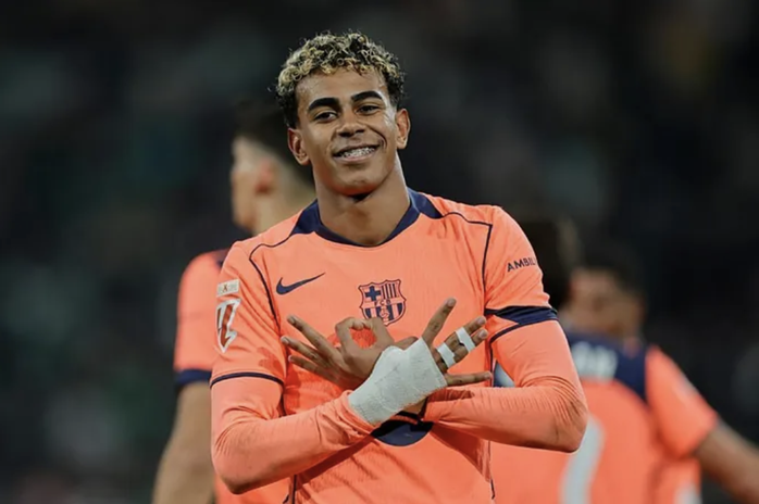 Hat-trick của Ferran Torres giúp Barcelona thắng trận cầu 8 bàn - Ảnh 3.