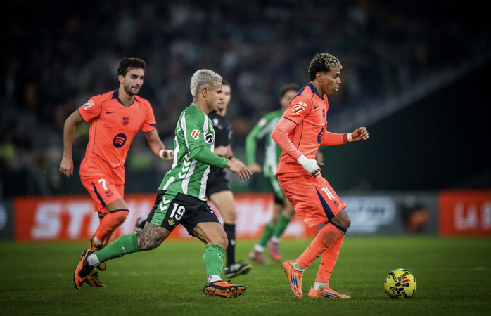 Hat-trick của Ferran Torres giúp Barcelona thắng trận cầu 8 bàn - Ảnh 4.