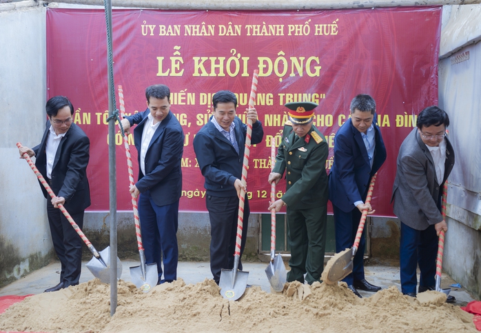 TP Huế triển khai "Chiến dịch Quang Trung": Phải là nơi trú ẩn an toàn nhất cho bà con - Ảnh 1.