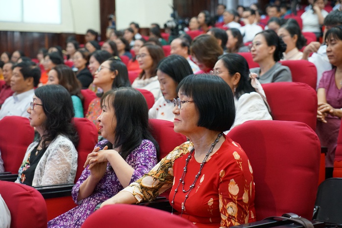 Khoảnh khắc xúc động tại lễ kỷ niệm 30 năm ngành Xã hội học - Ảnh 5.