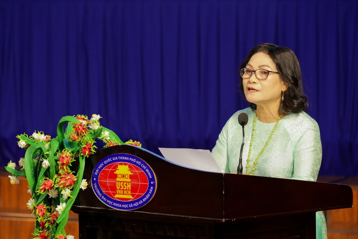 Khoảnh khắc xúc động tại lễ kỷ niệm 30 năm ngành Xã hội học - Ảnh 1.