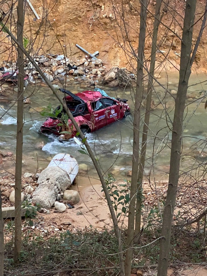 - Ảnh 2. - Ảnh 2.