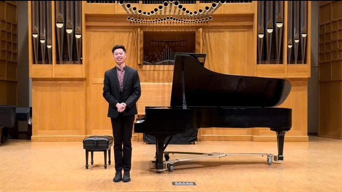 Dân ca Việt ngân vang nơi xứ người - Ảnh 1.