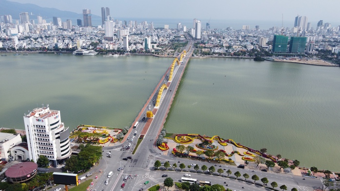 Đà Nẵng chi trả hơn 3.000 tỉ đồng cho cán bộ nghỉ việc sau sáp nhập - Ảnh 1. Đà Nẵng chi trả hơn 3.000 tỉ đồng cho cán bộ nghỉ việc sau sáp nhập - Ảnh 1.