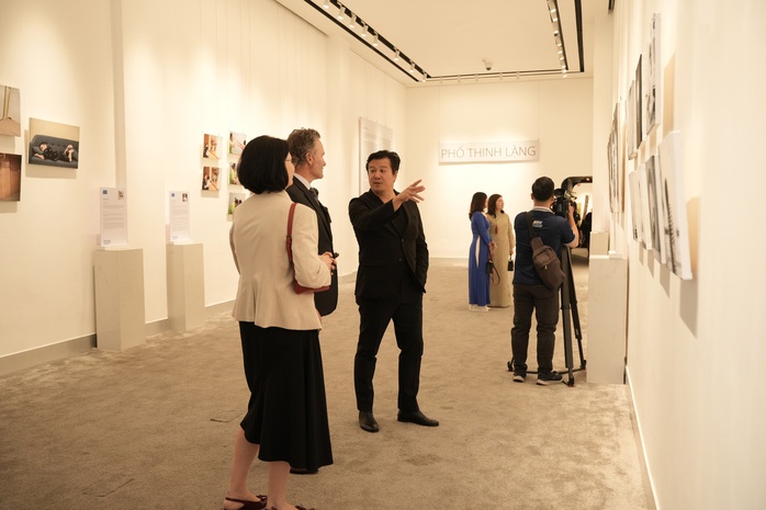 "Phổ thinh lặng"- một triển lãm lấy nước mắt, tạo suy nghĩ - Ảnh 7.