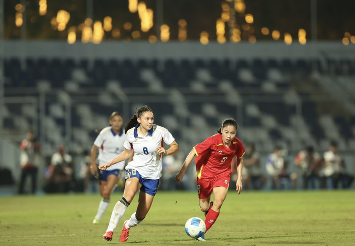 Áp đảo Philippines, tuyển nữ Việt Nam thua đau phút cuối - Ảnh 2.