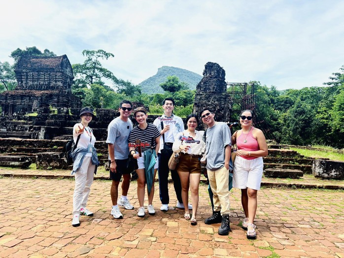 Hơn 430.000 lượt khách tham quan Mỹ Sơn năm 2025 - Ảnh 2.