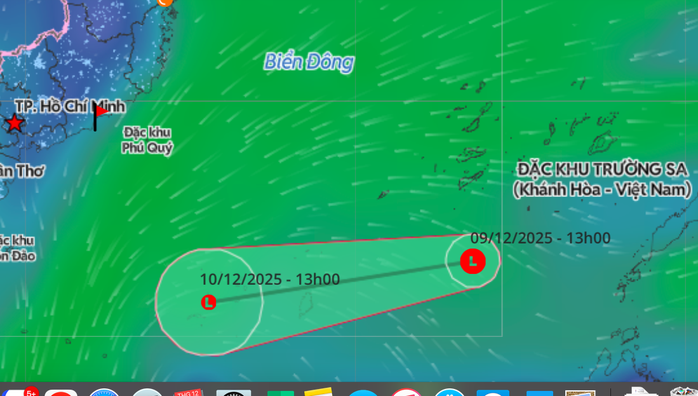Diễn biến mới nhất về vùng áp thấp Biển Đông và thời tiết khu vực Nam Trung Bộ - Ảnh 1. Diễn biến mới nhất về vùng áp thấp Biển Đông và thời tiết khu vực Nam Trung Bộ - Ảnh 1.