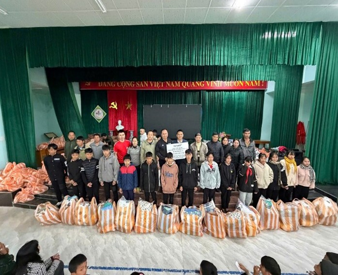 Herbalife Việt Nam đóng góp gần 4 tỷ đồng ủng hộ đồng bào bị thiệt hại do thiên tai bão lũ gây ra - Ảnh 3.