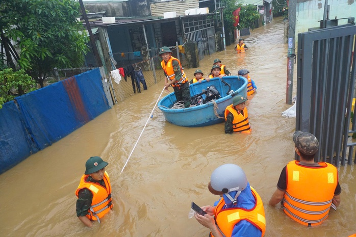 Đà Nẵng chủ động ứng phó thiên tai với cộng đồng bền vững - Ảnh 4. Đà Nẵng chủ động ứng phó thiên tai với cộng đồng bền vững - Ảnh 4.