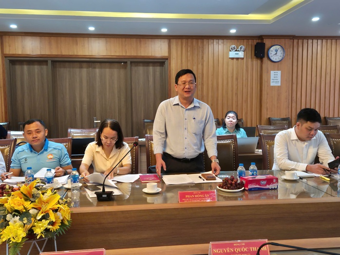 Kiến nghị đưa tài xế xe ôm công nghệ, người làm việc trực tuyến vào đối tượng đóng BHXH bắt buộc - Ảnh 1.