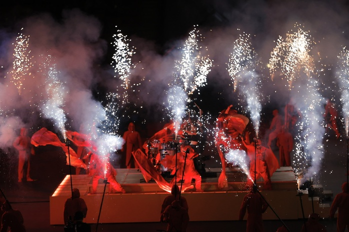 Nhiều "sạn" trong buổi lễ khai mạc SEA Games 33 - Ảnh 1.