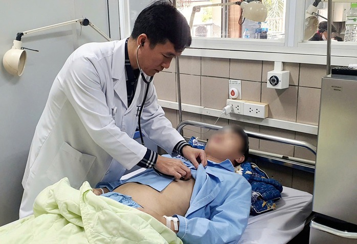 Gần 600 người khám, cấp cứu do thực phẩm, say bia rượu trong 7 ngày Tết- Ảnh 1. Gần 600 người khám, cấp cứu do thực phẩm, say bia rượu trong 7 ngày Tết- Ảnh 1.