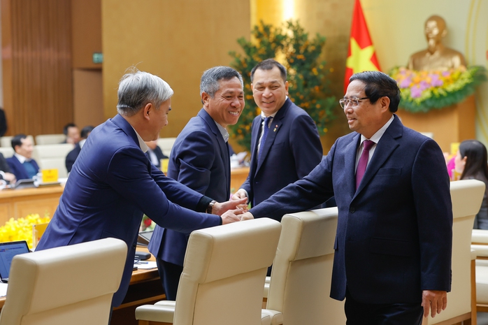 Thủ tướng đề nghị doanh nghiệp tham gia vào các "việc lớn" của đất nước- Ảnh 2. Thủ tướng đề nghị doanh nghiệp tham gia vào các "việc lớn" của đất nước- Ảnh 2.