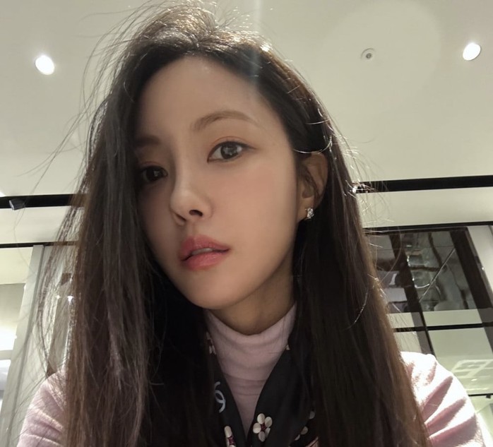 Mỹ nhân showbiz gây ngạc nhiên khi kết hôn ngoài giới- Ảnh 1. Mỹ nhân showbiz gây ngạc nhiên khi kết hôn ngoài giới- Ảnh 1.