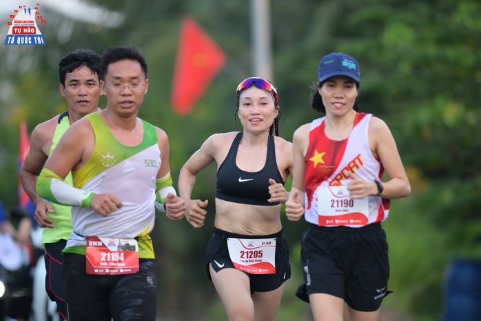Giải Half-marathon "Tự hào Tổ quốc tôi" lần 2 năm 2025: Những cung đường chạy lịch sử- Ảnh 2. Giải Half-marathon "Tự hào Tổ quốc tôi" lần 2 năm 2025: Những cung đường chạy lịch sử- Ảnh 2.