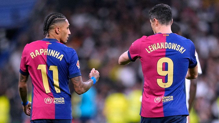 Barcelona san bằng kỷ lục 1 thập kỷ của tam tấu "MSN"- Ảnh 1. Barcelona san bằng kỷ lục 1 thập kỷ của tam tấu "MSN"- Ảnh 1.