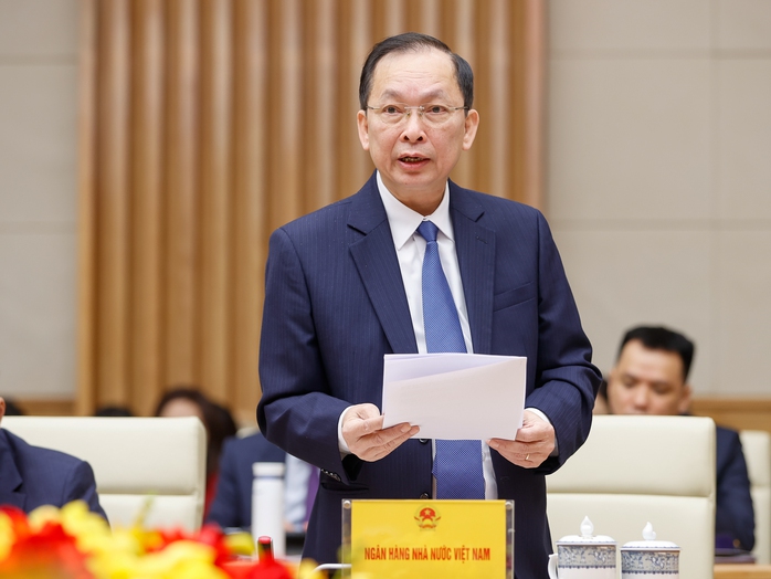 Thủ tướng chủ trì làm việc với ngân hàng: Tiến tới xóa bỏ phân bổ chỉ tiêu tăng trưởng tín dụng- Ảnh 3. Thủ tướng chủ trì làm việc với ngân hàng: Tiến tới xóa bỏ phân bổ chỉ tiêu tăng trưởng tín dụng- Ảnh 3.