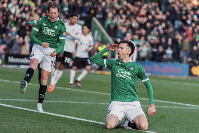 Vòng 5 FA Cup: "Sát thủ" Plymouth đối chiến Man City- Ảnh 1. Vòng 5 FA Cup: "Sát thủ" Plymouth đối chiến Man City- Ảnh 1.