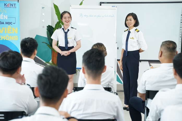 Gấp rút đào tạo nhân lực cho sân bay Long Thành- Ảnh 1.