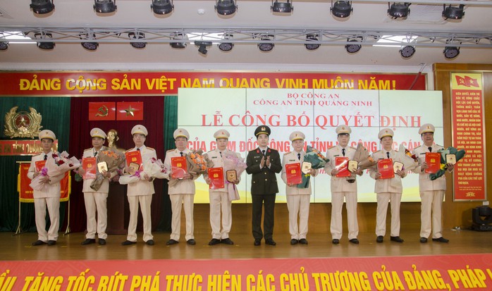 9 Đại tá, Thượng tá là lãnh đạo cấp phòng của Công an tỉnh xin nghỉ công tác trước hạn- Ảnh 1. 9 Đại tá, Thượng tá là lãnh đạo cấp phòng của Công an tỉnh xin nghỉ công tác trước hạn- Ảnh 1.
