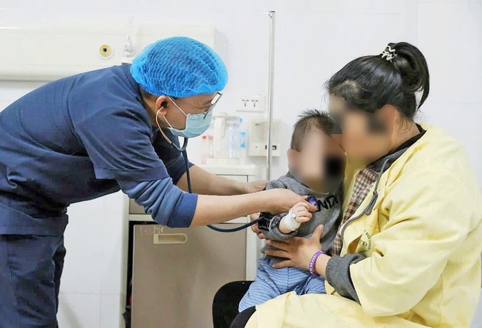Xử lý nghiêm vi phạm bán thuốc trị cúm A không có đơn- Ảnh 2. Xử lý nghiêm vi phạm bán thuốc trị cúm A không có đơn- Ảnh 2.