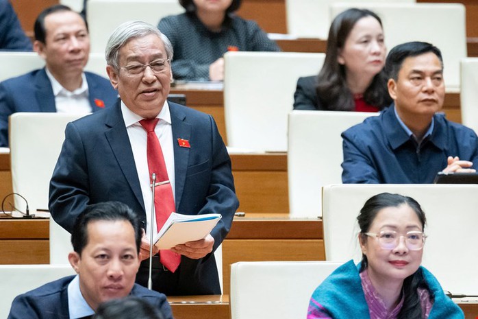 Đại biểu Quốc hội kiến nghị không gọi tên "kỳ họp bất thường"- Ảnh 1. Đại biểu Quốc hội kiến nghị không gọi tên "kỳ họp bất thường"- Ảnh 1.