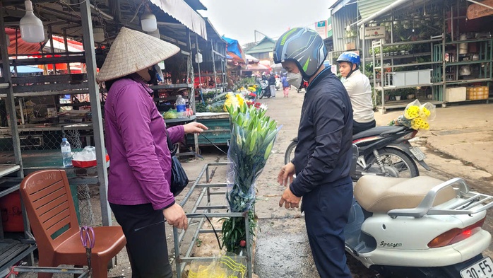 Dịch vụ làm mâm lễ cúng rằm Tháng Giêng đắt khách- Ảnh 3. Dịch vụ làm mâm lễ cúng rằm Tháng Giêng đắt khách- Ảnh 3.