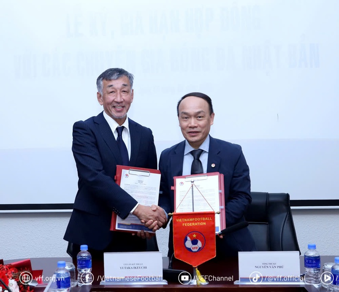 Cựu tuyển thủ Nhật Bản làm cố vấn cho BHL U17 Việt Nam- Ảnh 1. Cựu tuyển thủ Nhật Bản làm cố vấn cho BHL U17 Việt Nam- Ảnh 1.