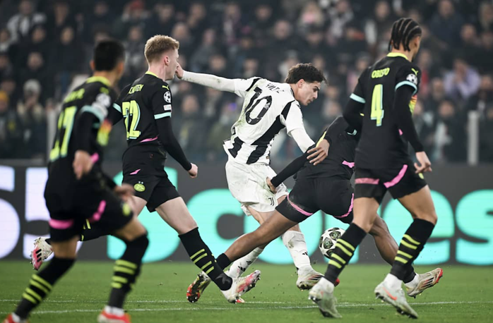 Dortmund, PSG chạm tay vào vòng 1/8, Champions League chờ đại gia- Ảnh 5. Dortmund, PSG chạm tay vào vòng 1/8, Champions League chờ đại gia- Ảnh 5.