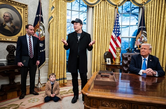 Tổng thống Donald Trump thêm "vũ khí" cho cơ quan của tỉ phú Elon Musk- Ảnh 1. Tổng thống Donald Trump thêm "vũ khí" cho cơ quan của tỉ phú Elon Musk- Ảnh 1.