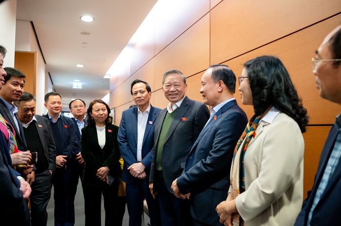Nhận diện điểm nghẽn để tháo gỡ- Ảnh 2. Nhận diện điểm nghẽn để tháo gỡ- Ảnh 2.