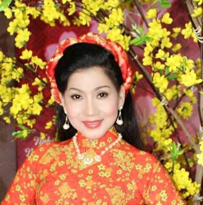 NSND Phượng Loan: Tự hào hóa thân lại vai đoạt Giải Mai Vàng- Ảnh 1. NSND Phượng Loan: Tự hào hóa thân lại vai đoạt Giải Mai Vàng- Ảnh 1.