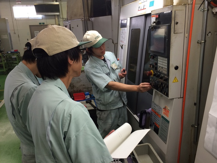 Chính phủ Nhật Bản sẽ áp dụng trần phí đối với lao động nước ngoài sang làm việc- Ảnh 1. Chính phủ Nhật Bản sẽ áp dụng trần phí đối với lao động nước ngoài sang làm việc- Ảnh 1.